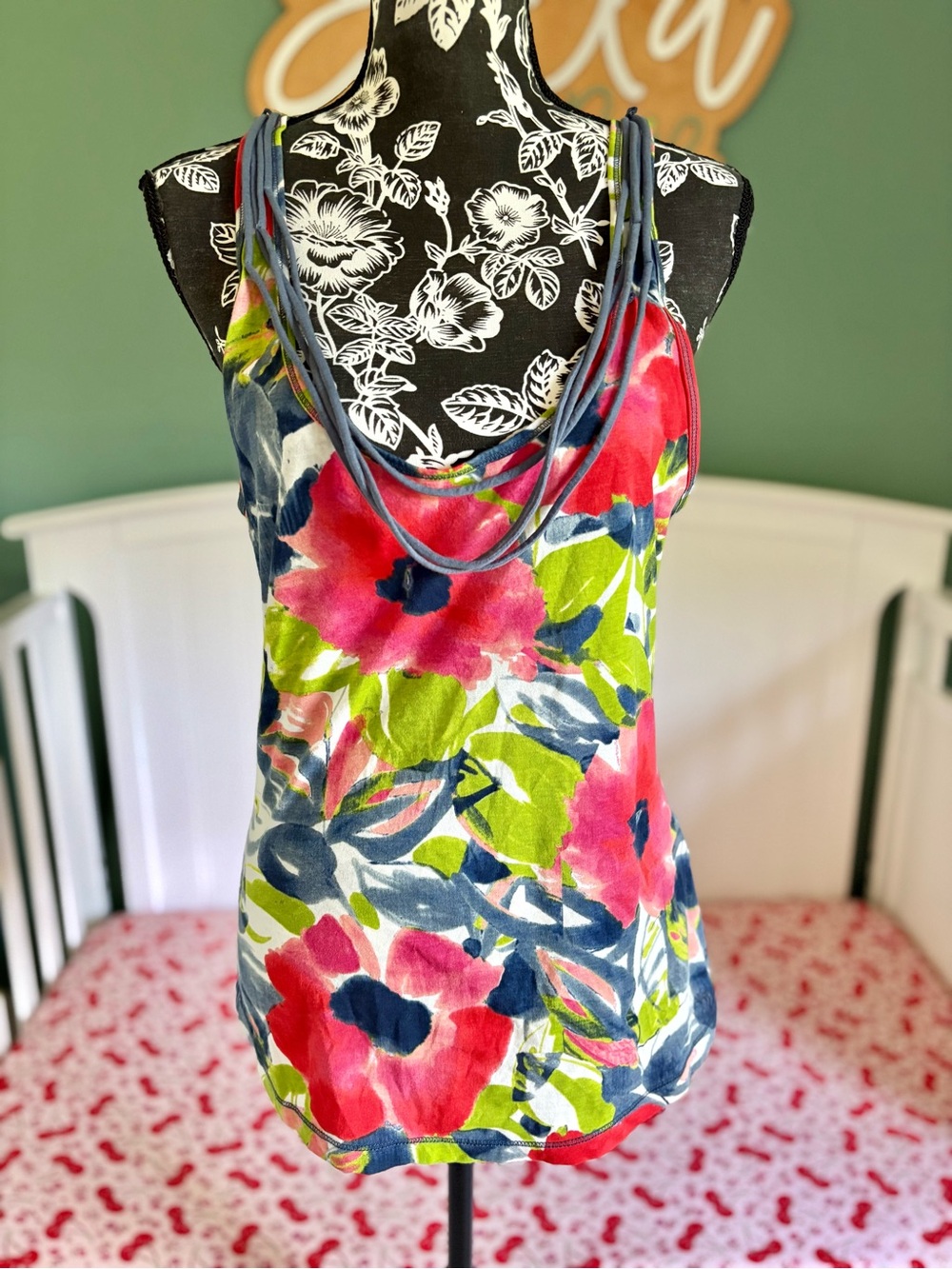 Abercrombie & Fitch vintage y2k floral racer back tank top